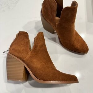 Yoki Tan Suede Ankle Booties